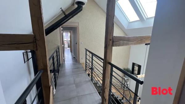 Maison 6 pièce(s)