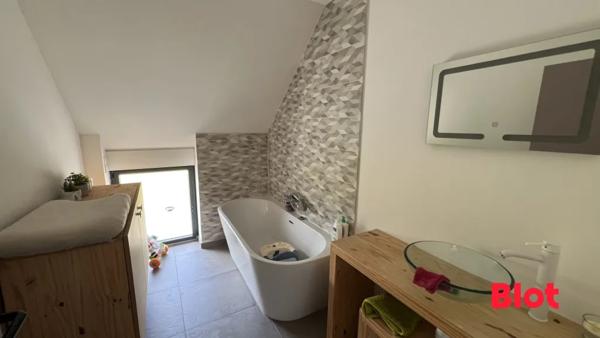 Maison 6 pièce(s)