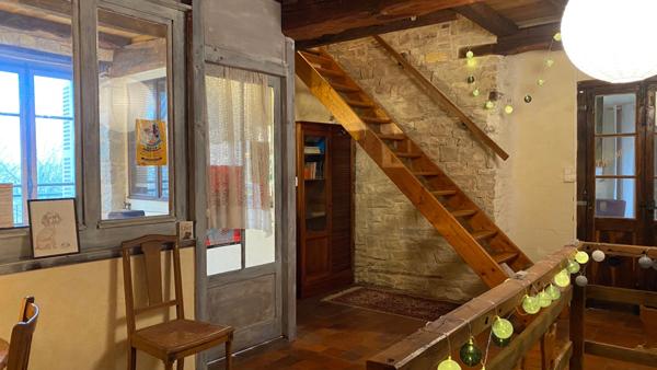 Maison 3 chambres - Jardin - Granges et Ateliers- SARRY (89)