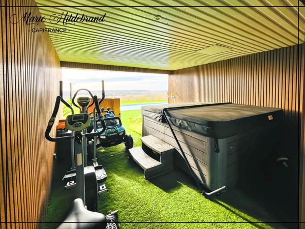 Maison contemporaine de 165m² - 3 chambres - 9000m² terrain