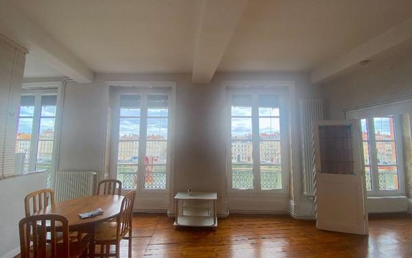 Appartement à louer    2 pièces •  Lyon 5