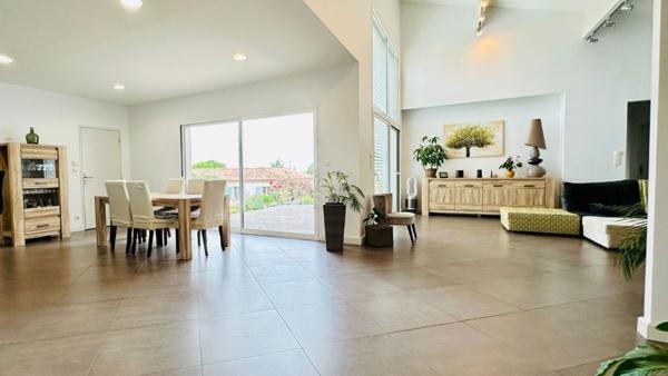 Maison 6 pièces - 158 m² Exclusivité efficity