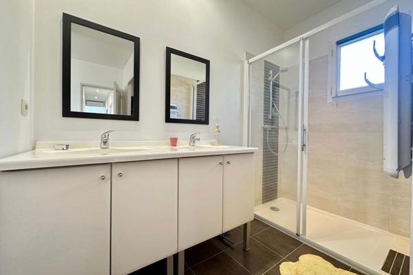 Maison 6 pièces - 158 m² Exclusivité efficity