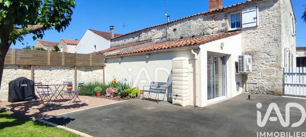 Maison à vendre 6 pièces 124 m² Doix lès Fontaines