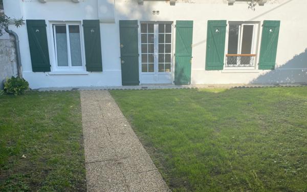 Appartement à vendre    3 pièces • 70,58 m2 Pau