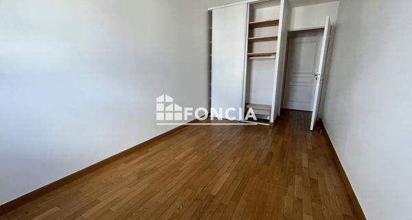 Location Appartement 3 pièces 70.09 m² - Le Plessis-trévise 94420