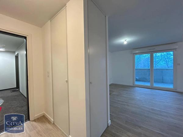 Appartement à louer 2 pièces 45.2m²