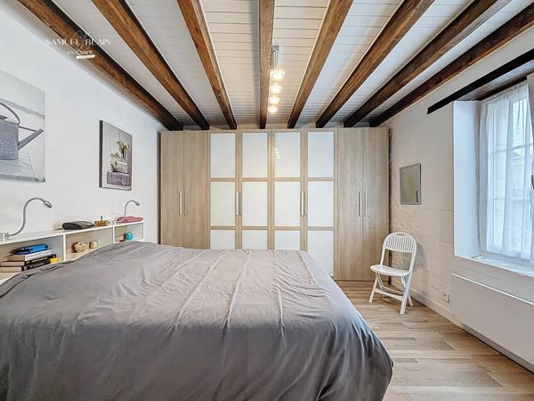 Plain pied, au calme, commercers à 2 mn.