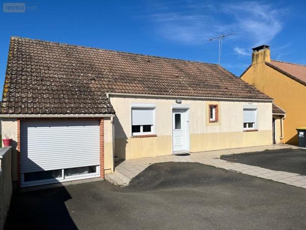 Maison à vendre à Sainte-Jamme-sur-Sarthe dans la Sarthe (72380), ref : 72126-3155