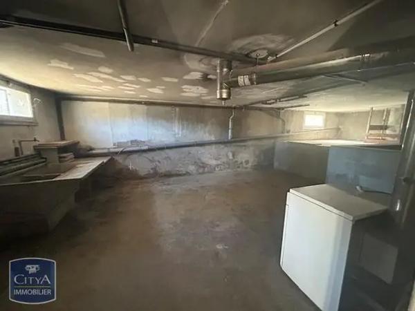 Maison à louer 4 pièces 84m² Pamiers (09100)