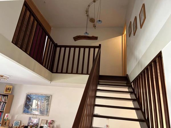 Appartement à louer 5 pièces 119.55m²