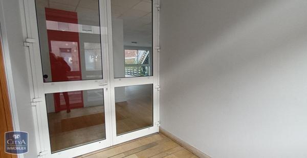 Local commercial à louer 127.6m²
