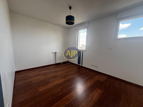 Appartement à louer Nantes : 2 pièces, 41m² avec 1 chambre(s) à 677€ - AJP Immobilier Nantes Sud