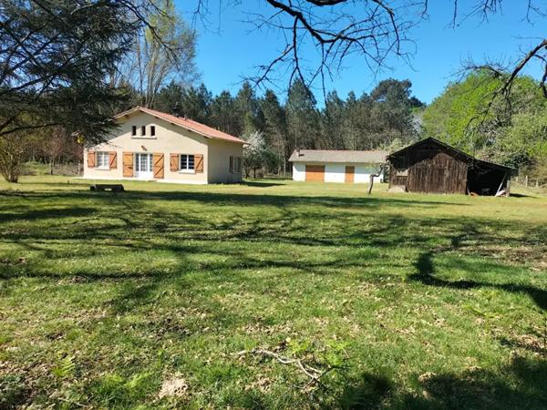 maison 4 pièces 106m² à vendre à Roquefort