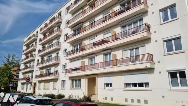 Croix proche centre-ville appartement de 77.74 m² 3 chambres, cave et garage