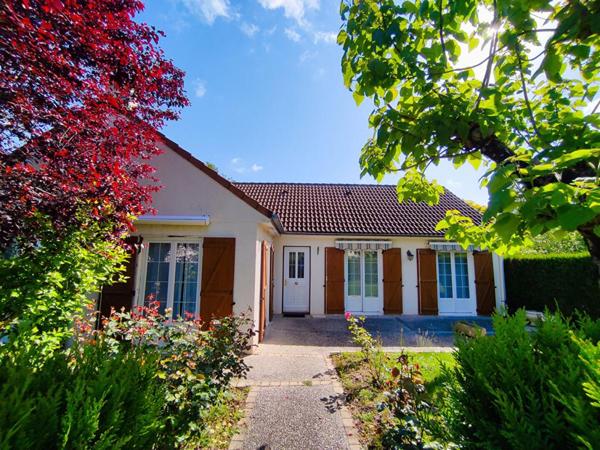 Maison de plain pied Preuilly Sur Claise 5 pièce(s) 109 m2