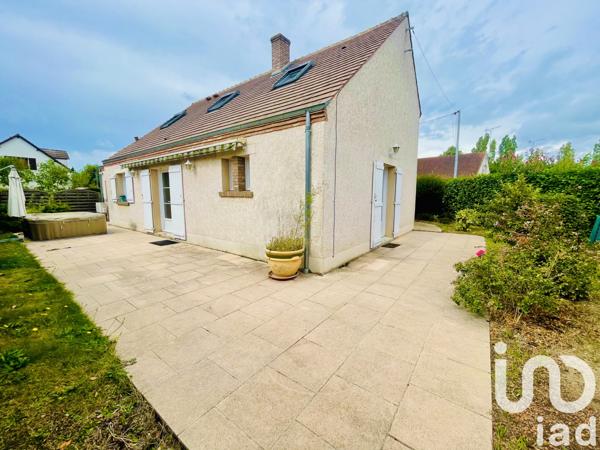Maison à vendre 6 pièces 141 m² Châteauneuf-sur-Loire