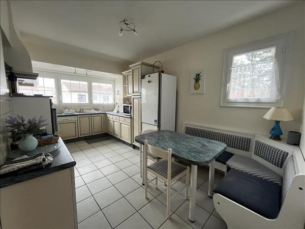 Maison à vendre |  Royan |  6 pièces | 135 m²