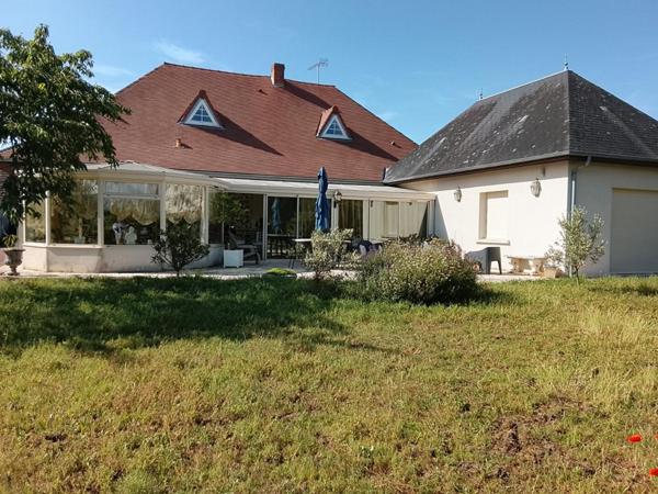 Maison Buzancais 6 pièce(s) 272 m2