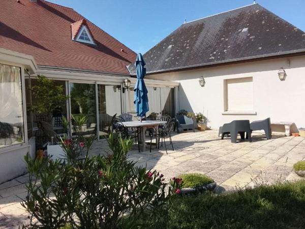 Maison Buzancais 6 pièce(s) 272 m2