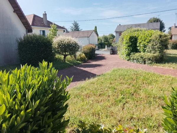 Maison Buzancais 6 pièce(s) 272 m2