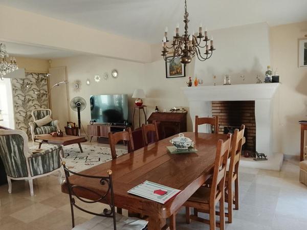 Maison Buzancais 6 pièce(s) 272 m2