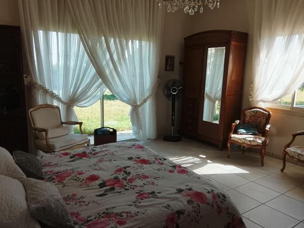 Maison Buzancais 6 pièce(s) 272 m2