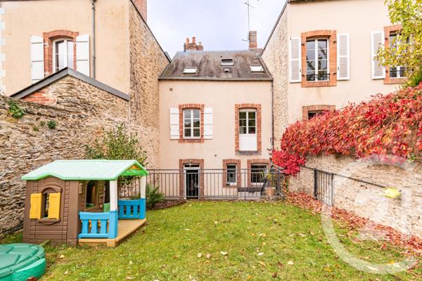 Maison à vendre  8 pièces - 156,98 m2 LAVAL - 53