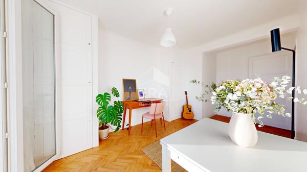 NICE - FLEURS / BAUMETTES : JOLI 2 PIÈCES AVEC BALCONS ET MAGNIFIQUE VUE DÉGAGÉE