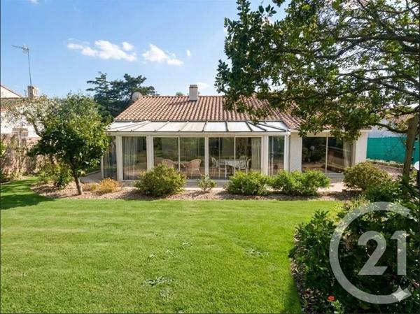 Maison à vendre  7 pièces - 173 m 2   LES MOUTIERS EN RETZ  - 44
