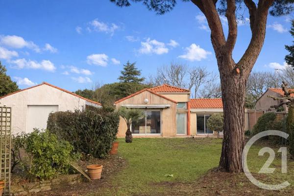Maison à vendre  7 pièces - 173 m 2   LES MOUTIERS EN RETZ  - 44