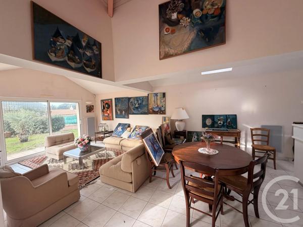 Maison à vendre  7 pièces - 173 m 2   LES MOUTIERS EN RETZ  - 44