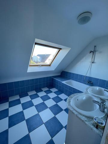 Maison à LOCMARIAQUER, 56740 - 5 pièces 99m²