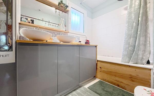 Maison à louer    4 pièces • 81,07 m2 Toulouse