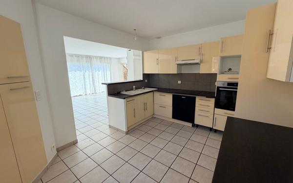 Maison à louer    2 pièces • 100,35 m2 Pérols