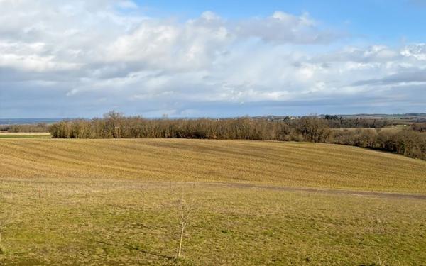 Maison à vendre    4 pièces •  Lectoure