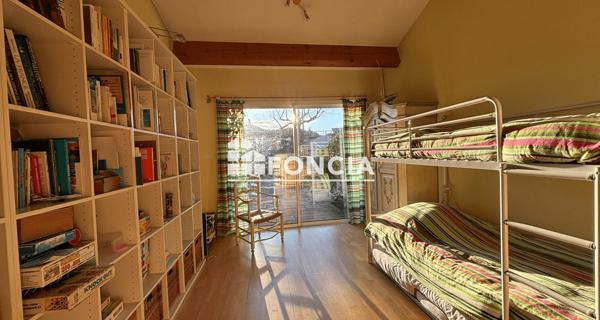 À vendre Maison 8 pièces 223 m² - Toulon 83000