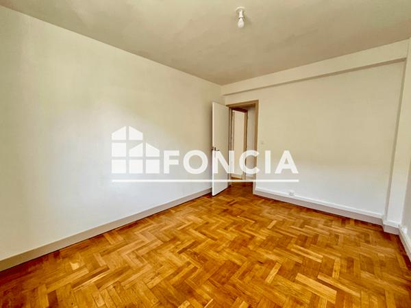 Location Appartement 2 pièces 42 m² - 26 BIS AVENUE SAINT ELOI Limoges 87000