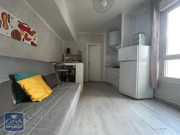 Appartement à louer 1 pièce 21.65m² Saintes (17100)