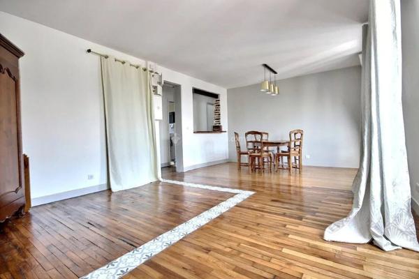 Location                                                      Appartement
                        
                     3 pièces                      62 m2                     à Asnières-sur-Seine