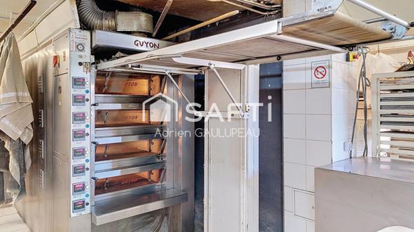 Fonds de commerce en plein centre à saisir!