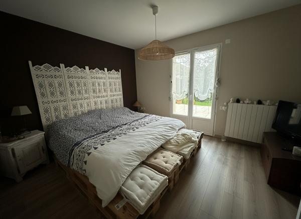 CHATEAUROUX - Pavillon de 2005 -  plain-pied - 4 chambres - Jardin - Garage - Terrasse