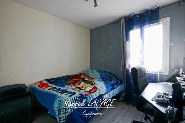 Maison récente de 89m2, familiale et tout confort à Saint-Mitre (13013), avec jardin, garage, piscine hors sol et prestations modernes, à deux pas des écoles et transports !