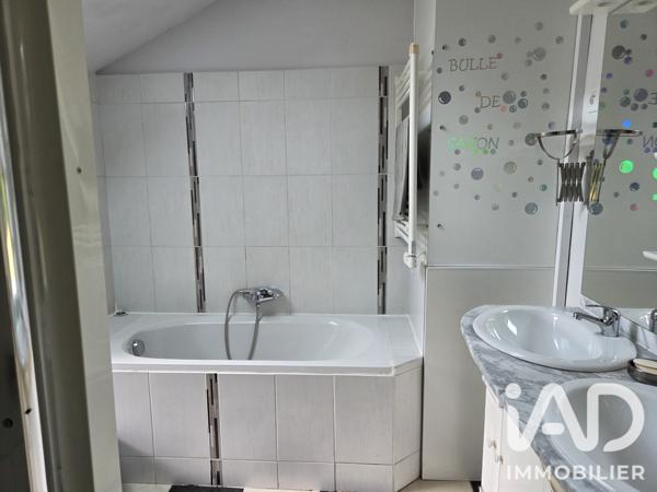 Maison à vendre 6 pièces 140 m² Saint-Setiers