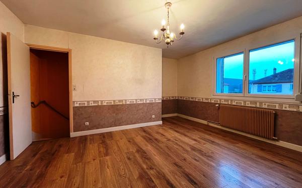 Maison à vendre    5 pièces •  Margny-lès-Compiègne