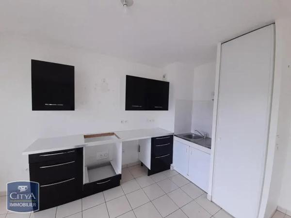 Appartement à louer 2 pièces 44m² Noisy-le-Grand (93160)