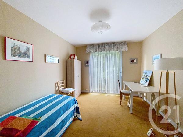 Maison à vendre  7 pièces - 159,36 m 2   ST NAZAIRE  - 44