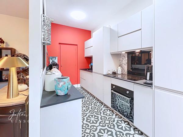 Appartement de charme avec 3 chambres en coeur de ville