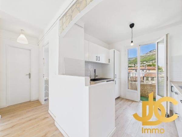 Appartement à TOULON (83000)