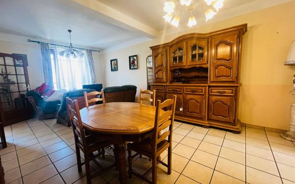 Maison à vendre    4 pièces •  Laon
